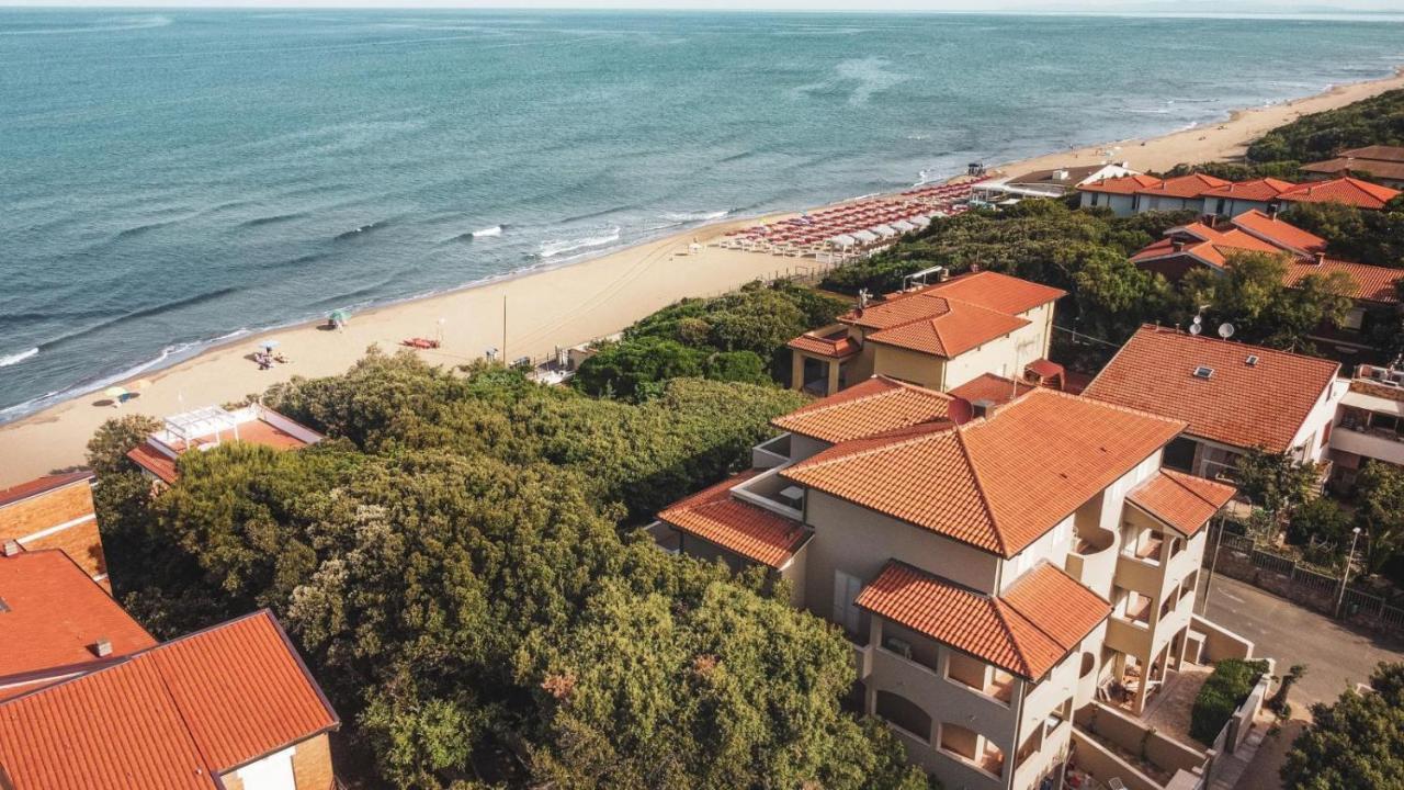 Zefiro Apartments San Vincenzo Exteriör bild